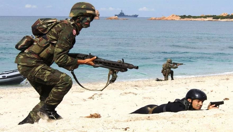 Μαζική «απόβαση» Τούρκων στην Παναγία Οινουσσών!